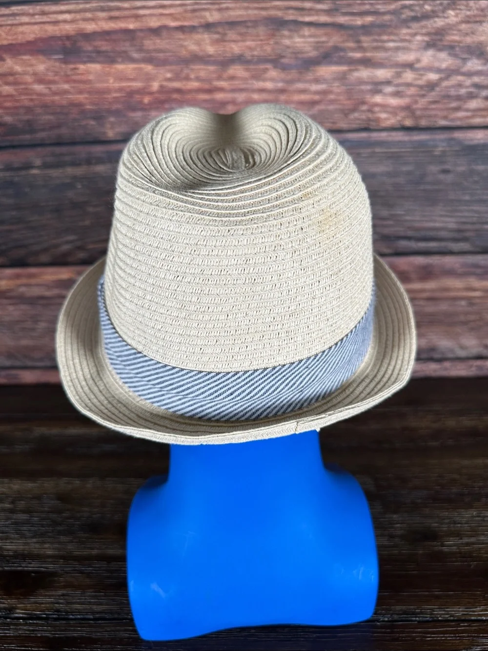 Glory by Goorin Beige Straw Fedora Hat with White and Navy stripped band!
